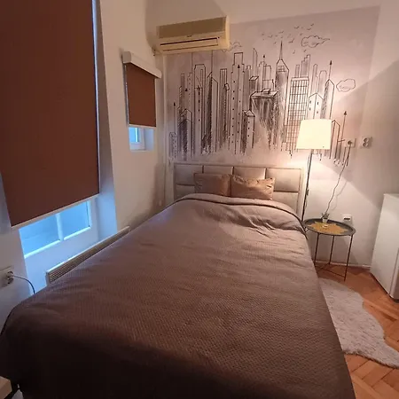 Cosy Jana Apartment Belgrade
