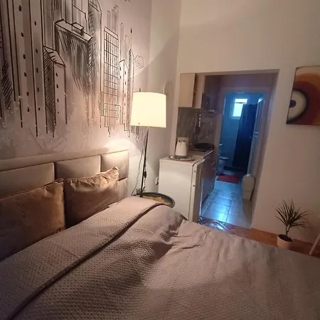 Cosy Jana Apartment Belgrade